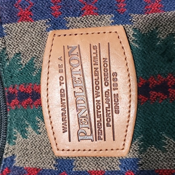 Pendleton backpack - Picture 3 of 6